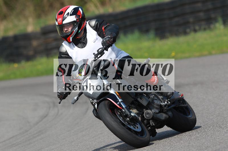 /Archiv-2022/06 15.04.2022 Speer Racing ADR/Instruktorengruppe/7-1